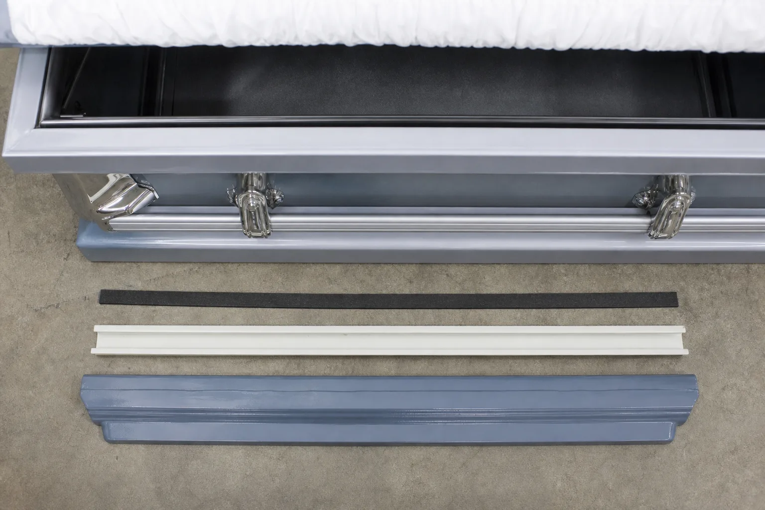 Paying extra for a sealer casket? What the gasket actually does underground